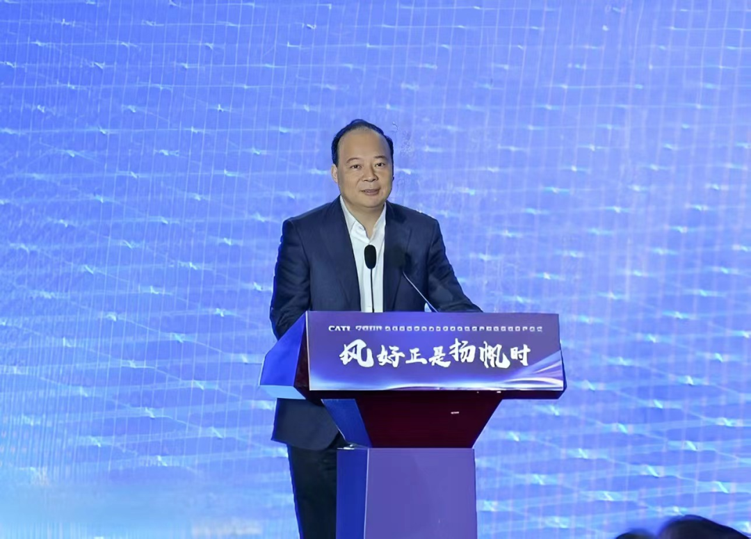02-配文插图-今年会董事长、总经理曾毓群发表致辞.png